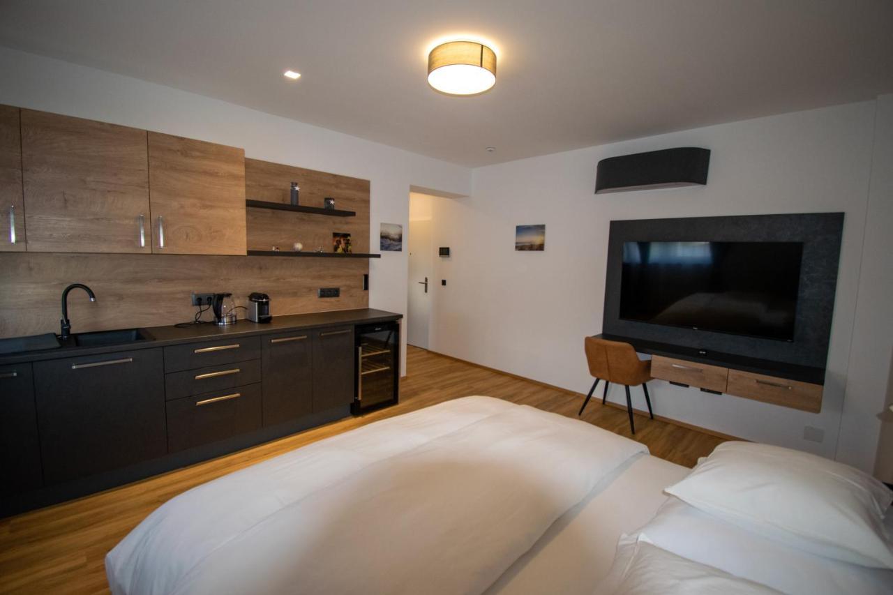 Smart Rooms Wels Exteriör bild