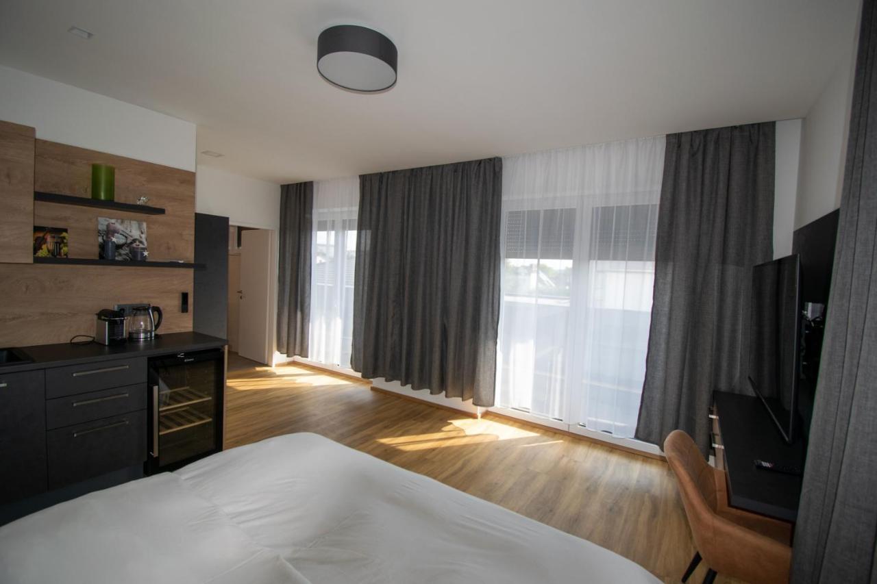 Smart Rooms Wels Exteriör bild