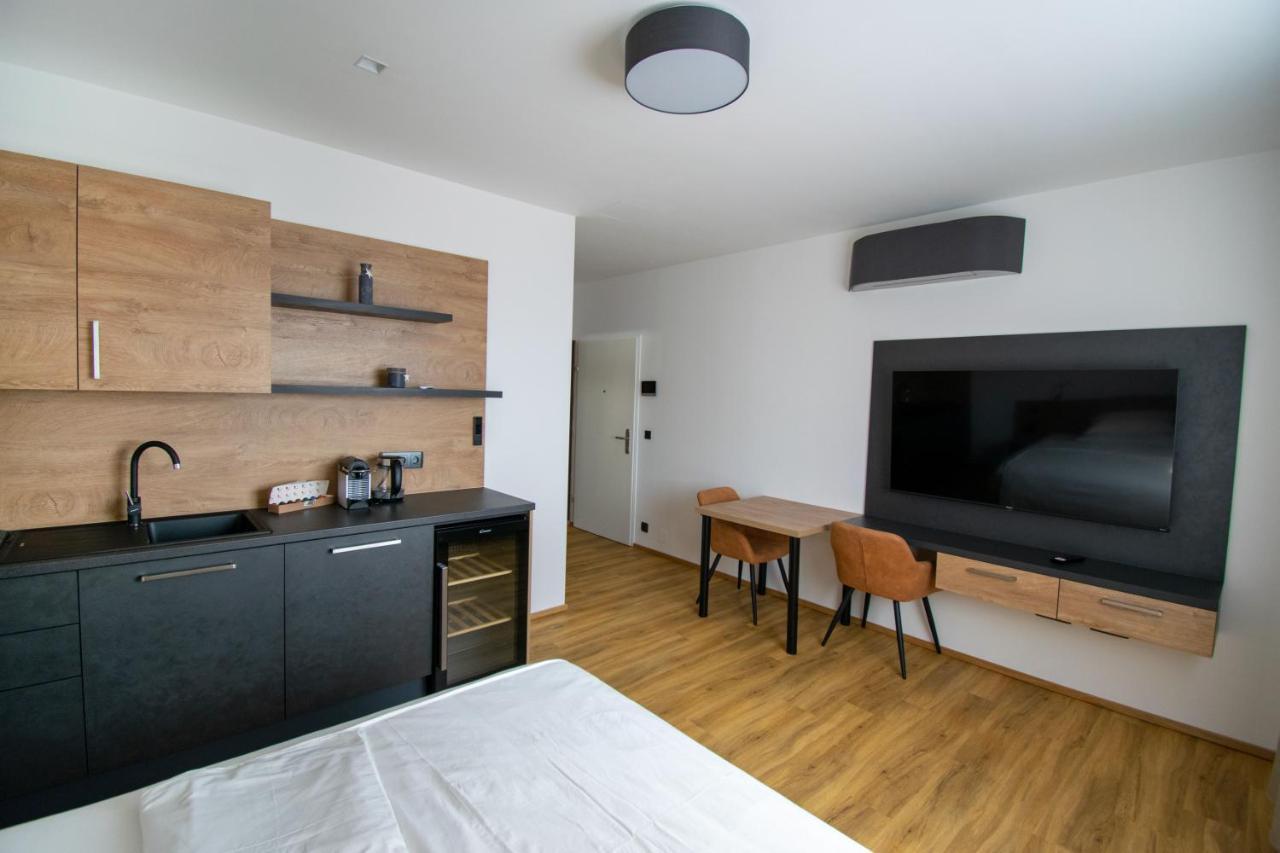 Smart Rooms Wels Exteriör bild