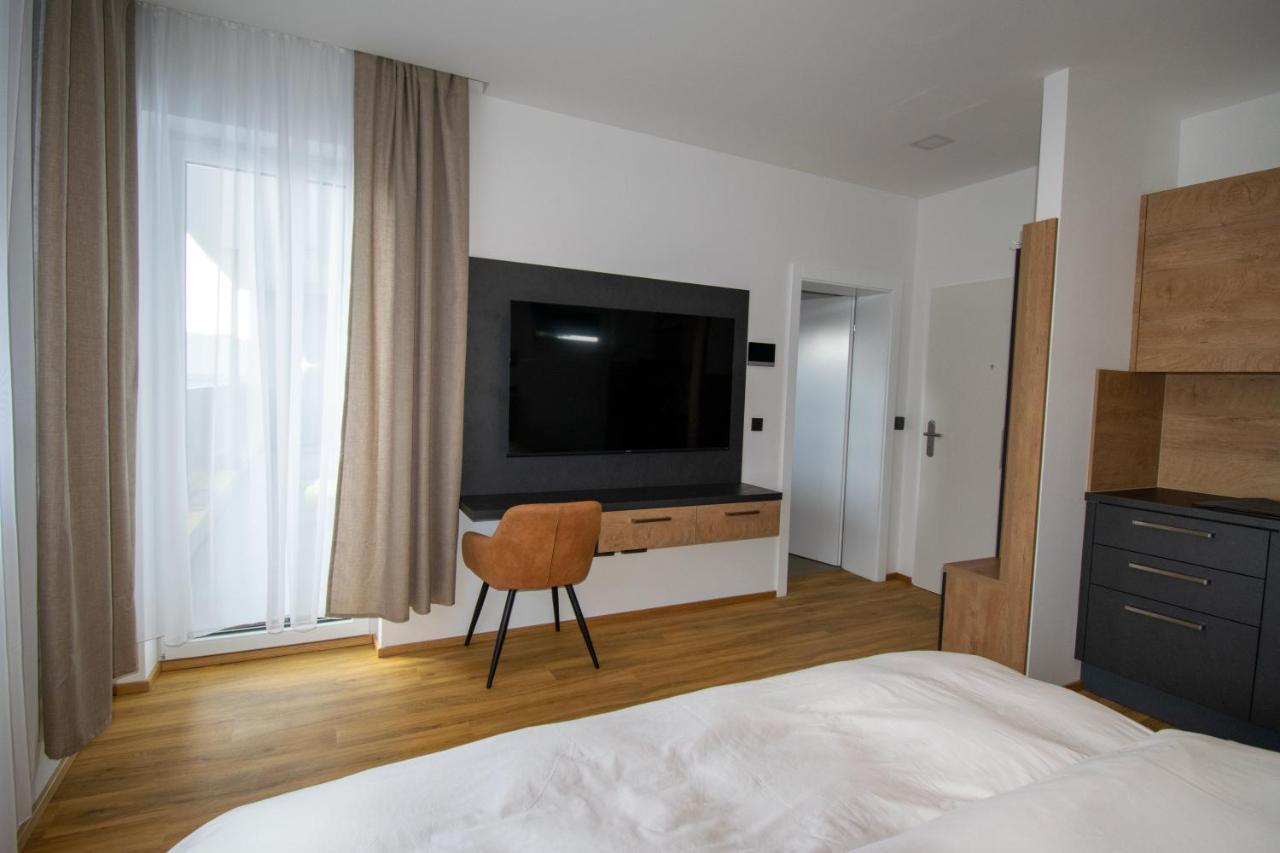 Smart Rooms Wels Exteriör bild